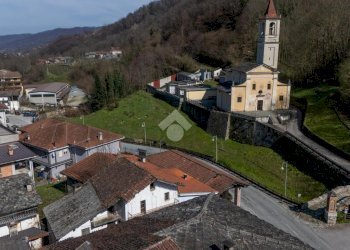 Rustic Via Villa, Brondello - photo 16