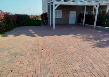 Porzione di casa via Persicetana, 30, frazione Osteria Nuova, Sala Bolognese - foto 2