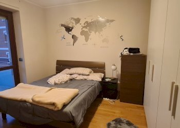 Camera - Bilocale via San Giovanni Bosco, Cuneo (zona Centro) - foto 5