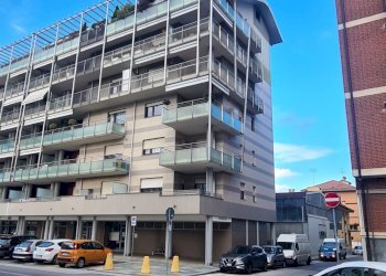 Facciata - Bilocale via San Giovanni Bosco, Cuneo (zona Centro) - foto 17