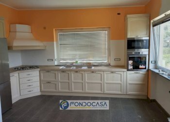 Quadrilocale via Delle Ferriere, Savona - foto 3
