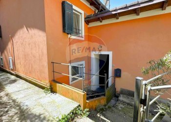 One-room apartment Passo Selvatico, 1 
 Avegno, Avegno - photo 1