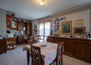 Trilocale Via dei Caduti VI Luglio, Boltiere - foto 3