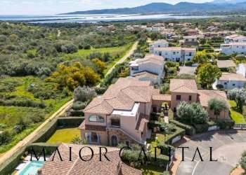 Villa a Schiera Vico L'Arruli, San Teodoro - foto 1