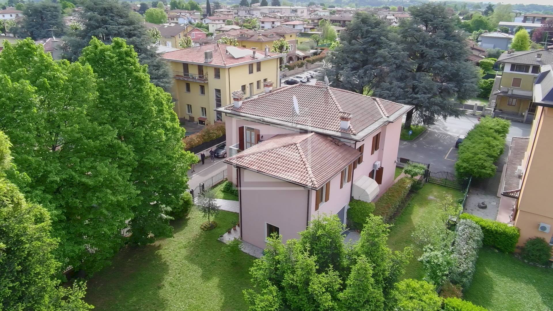 Villa Via Don Bonsignori, Prevalle - foto 1