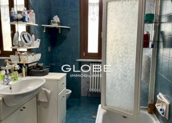 Bagno - Four-room apartment via Trilussa, Caselle Torinese - photo 15