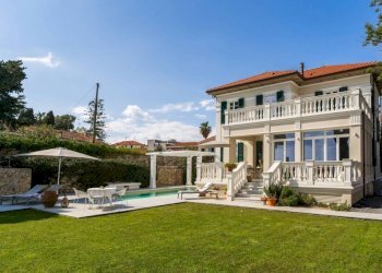 Facciata - Villa via Generale Ardoino, 114, Diano Marina - foto 3