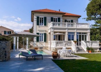 Facciata - Villa via Generale Ardoino, 114, Diano Marina - foto 12