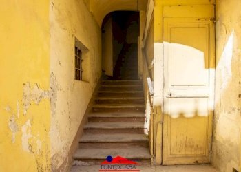 Scala - Monolocale via Umberto I, 128, Busca - foto 4