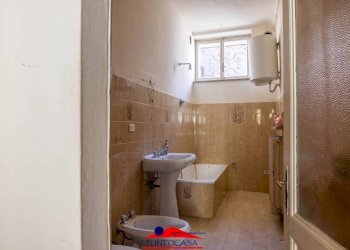 Bagno - Trilocale via Umberto I, 128, Busca - foto 11