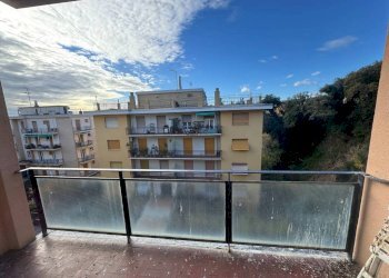 Balcone - Quadrilocale via Alberto Guglielmotti, 47, Genova (zona Pegli) - foto 3