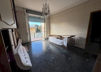 Camera da letto - Quadrilocale via Alberto Guglielmotti, 47, Genova (zona Pegli) - foto 33