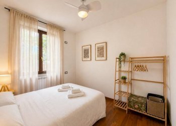 Camera da letto - Trilocale via Bartolomeo Chighizola, 8, Genova (zona Quarto) - foto 9