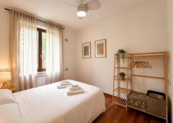 Camera da letto - Trilocale via Bartolomeo Chighizola, 8, Genova (zona Quarto) - foto 10