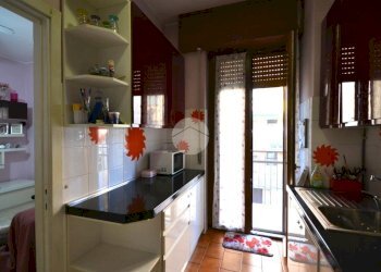 Three-room apartment Via N. Bixio, Vittuone - photo 9