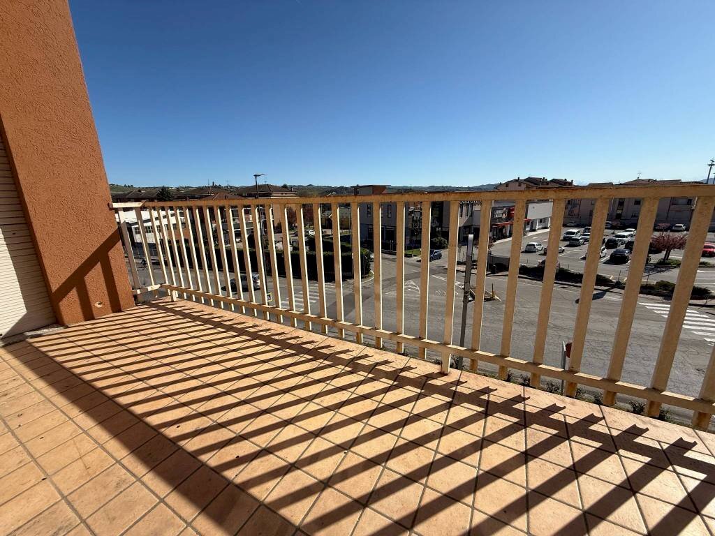 Quadrilocale Castagnito - foto 1