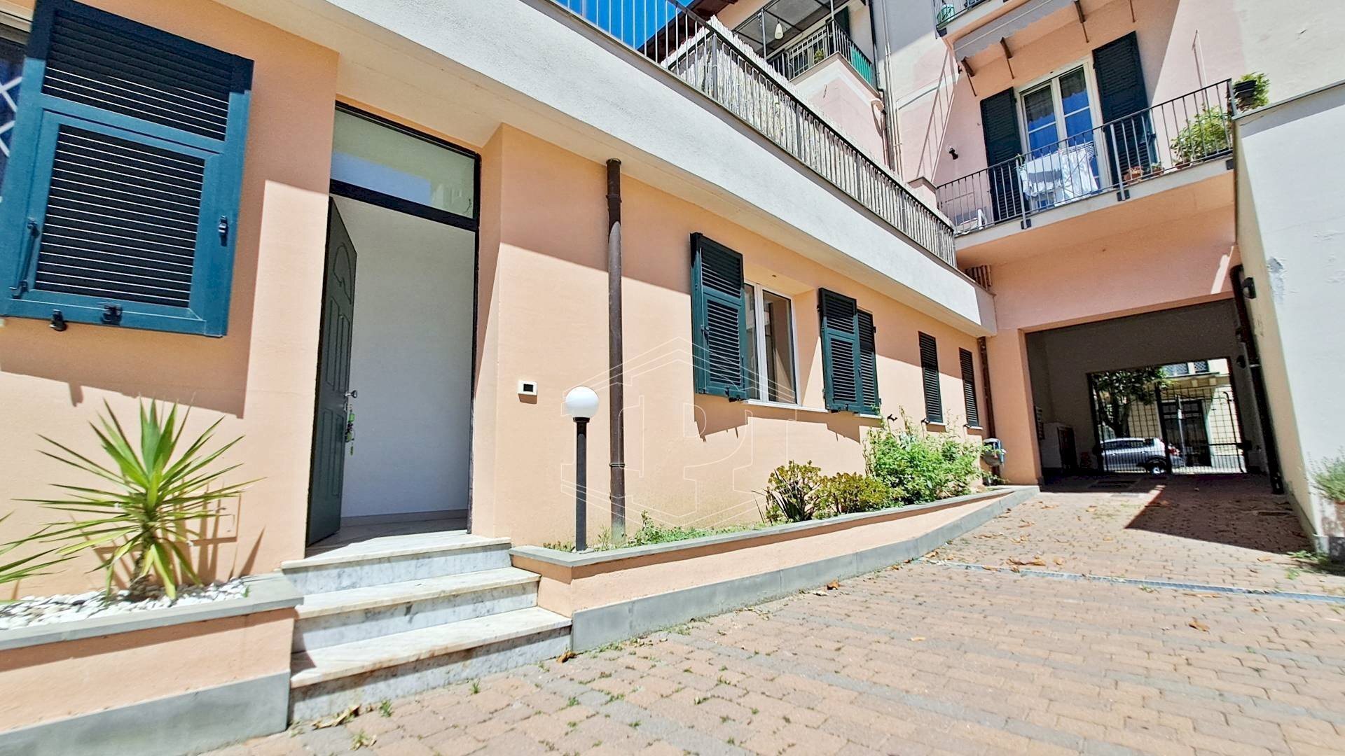 Quadrilocale Via dei Mille, Albenga - foto 1