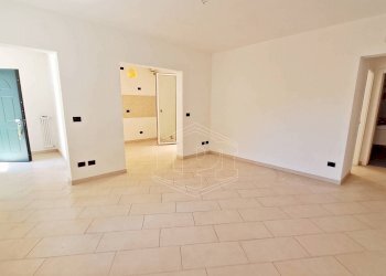 Quadrilocale Via dei Mille, Albenga - foto 2