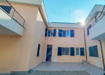 Quadrilocale Via dei Mille, Albenga - foto 1