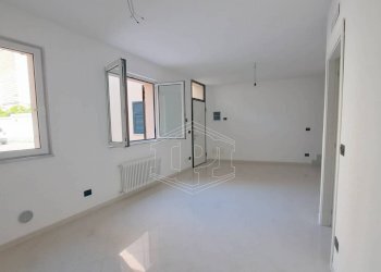 Quadrilocale Via dei Mille, Albenga - foto 3