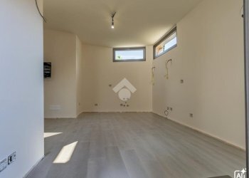 Three-room apartment Via Sogliani, Opera - photo 32