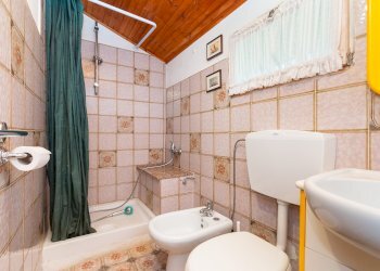 Farmhouse Borgata Ugotto, snc, Roccabruna - photo 20