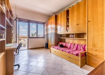 Apartment Via Nomentana, Roma (neighborhood Talenti) - photo 8