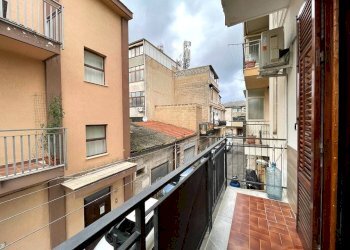 Three-room apartment Cortile Giannone, Palermo (neighborhood Partanna) - photo 10