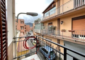 Three-room apartment Cortile Giannone, Palermo (neighborhood Partanna) - photo 11