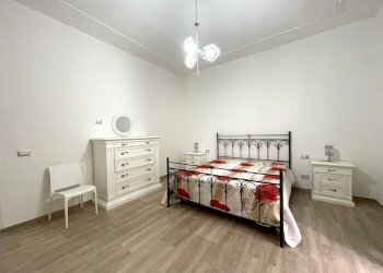 Three-room apartment Cortile Giannone, Palermo (neighborhood Partanna) - photo 12