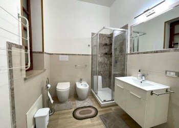 Three-room apartment Cortile Giannone, Palermo (neighborhood Partanna) - photo 15