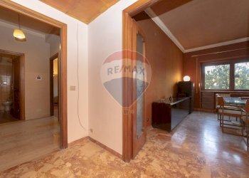 Bilocale Roma (zona Colli Albani) - foto 4