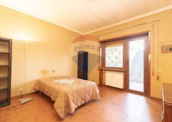 Bilocale Roma (zona Colli Albani) - foto 5