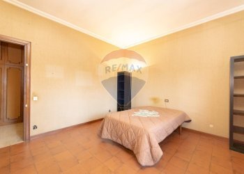 Bilocale Roma (zona Colli Albani) - foto 6