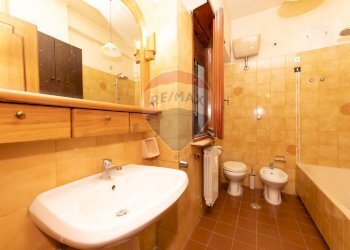 Bilocale Roma (zona Colli Albani) - foto 8