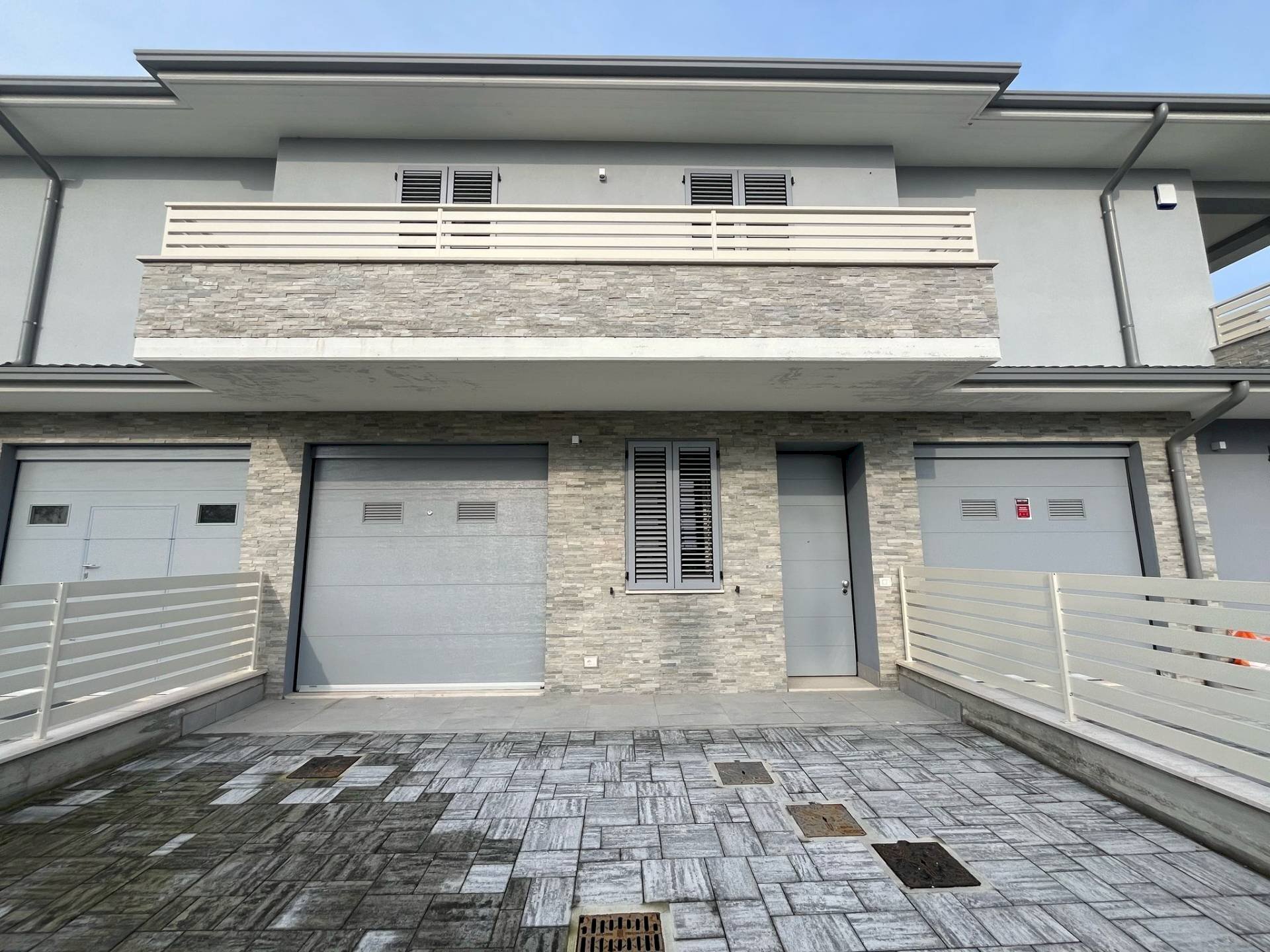 Terraced Villa Via cimitero, Castelfranco Emilia - photo 3