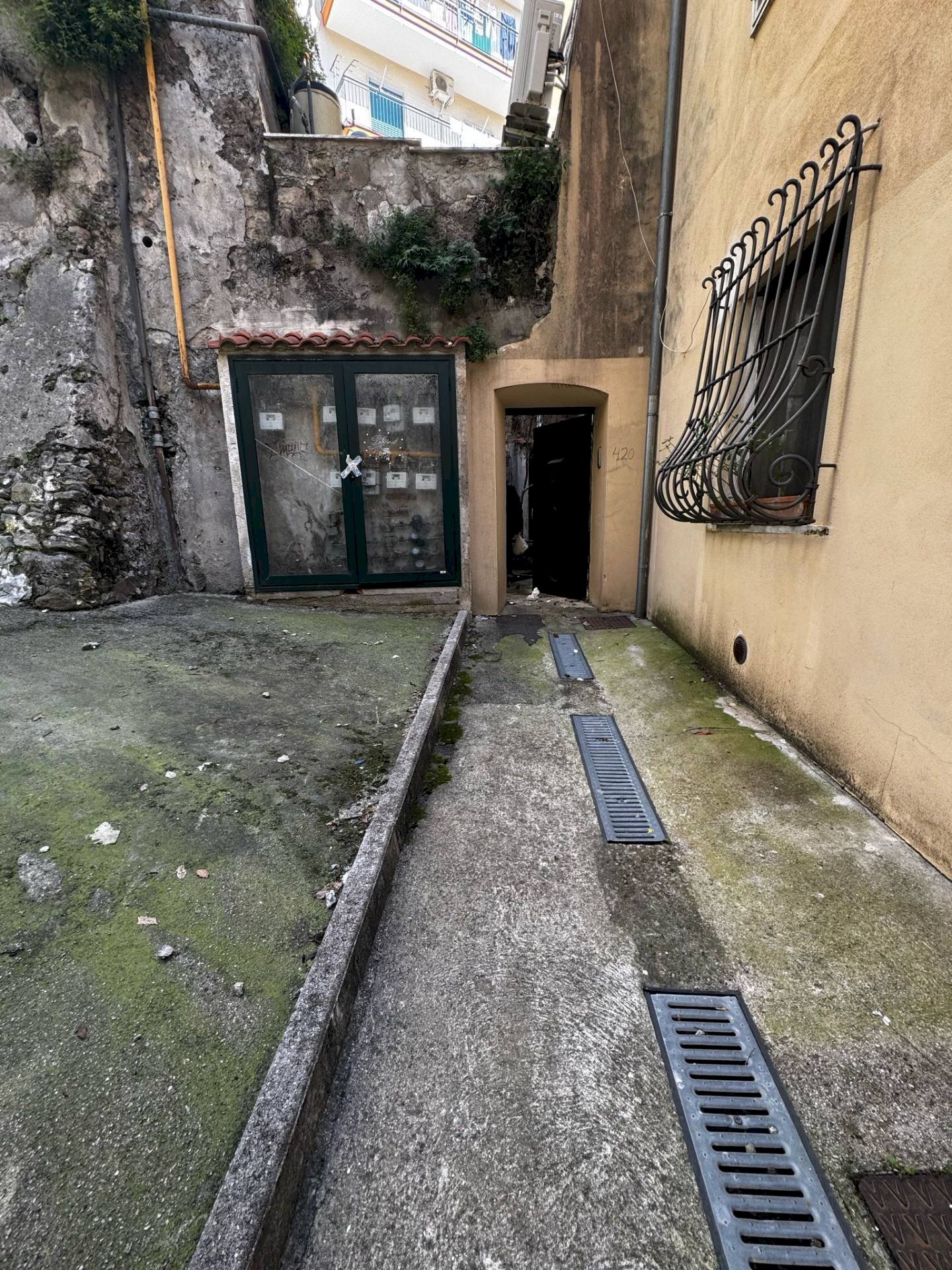 Bilocale Via San Francesco Di Paola, Salerno - foto 2