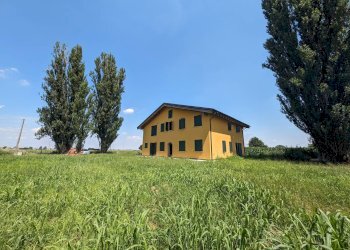 Villa Unifamiliare via Frutteti, Terre del Reno - foto 2