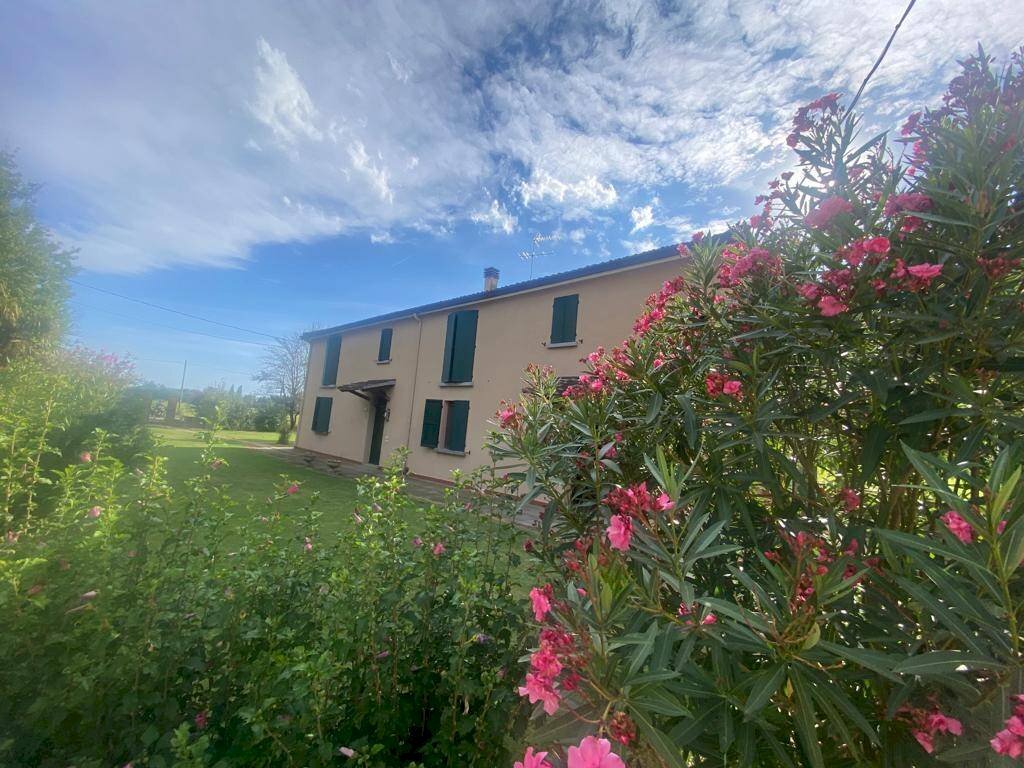 Single Family Villa via Gresolo, Argenta - photo 1