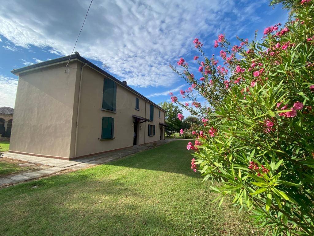 Single Family Villa via Gresolo, Argenta - photo 2