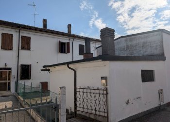 Villa a Schiera via Martiri della Libertà, Voghiera - foto 1