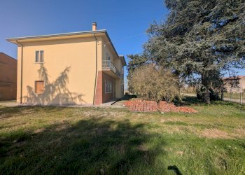 Independent house via Linaroli, Portomaggiore - photo 3