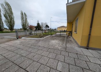 Villa Bifamiliare Via Bologna, Ferrara (zona Via Bologna) - foto 5