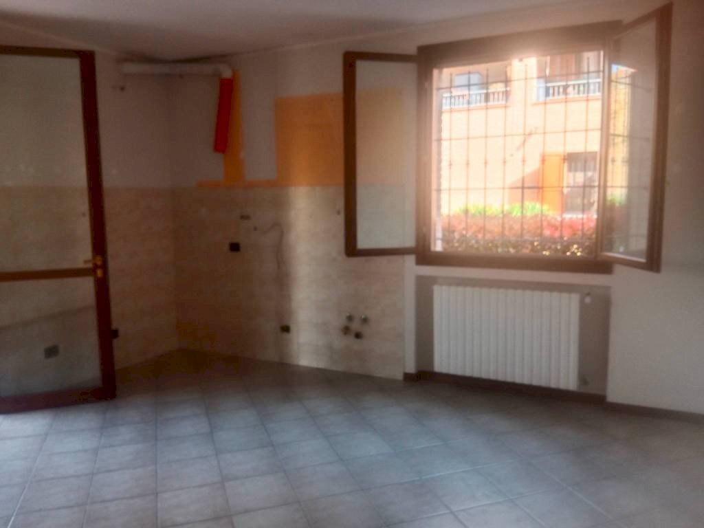 Cucina - Three-room apartment via San Geminiano, San Prospero - photo 3