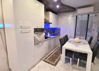 Cucina - Casa indipendente via Giacomo Matteotti, 41, Suno - foto 7