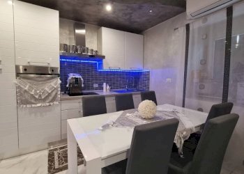 Cucina - Casa indipendente via Giacomo Matteotti, 41, Suno - foto 9