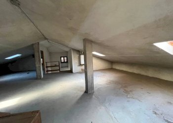 Stanza non arredata - Villa via Fratelli Bosco, 4, Carmagnola - foto 32