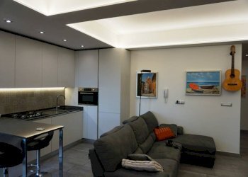 Soggiorno - Quadrilocale via Gian Battista Monti, 20, Genova (zona Sampierdarena) - foto 1