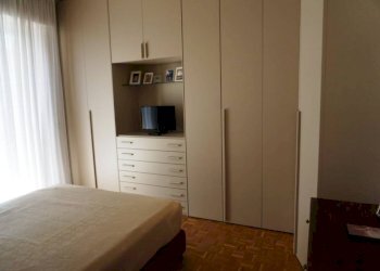 Camera da letto - Quadrilocale via Gian Battista Monti, 20, Genova (zona Sampierdarena) - foto 19