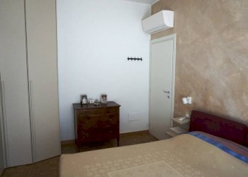 Camera da letto - Quadrilocale via Gian Battista Monti, 20, Genova (zona Sampierdarena) - foto 20